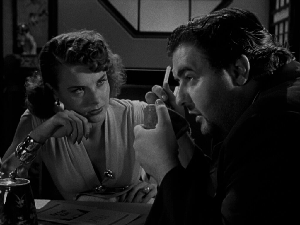 pickup on south street movie still 5