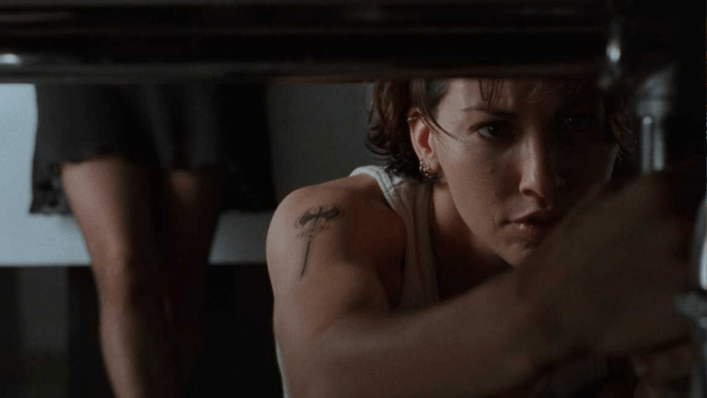 Bound 1996 movie still 1