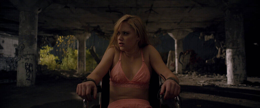 It Follows movie still 2