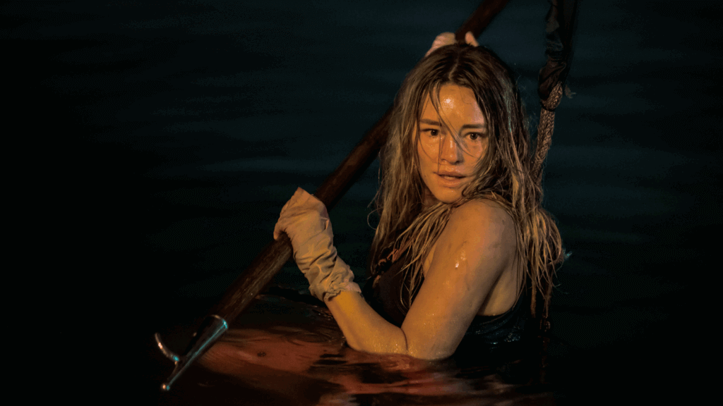 dangerous animals movie still 2