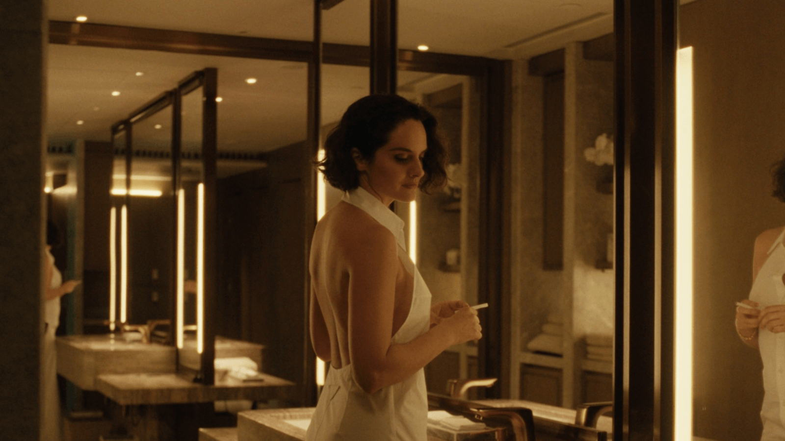 Emmanuelle movie still 1