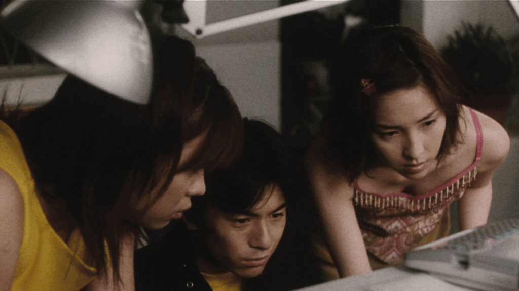 Pulse 2001 movie still 2