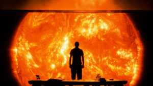 Sunshine 2007 movie still 2