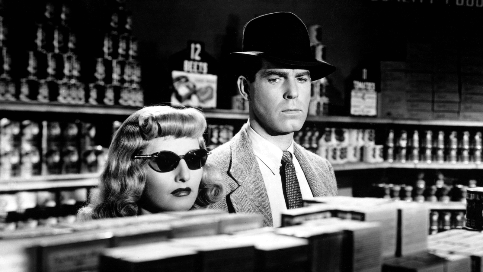 Double Indemnity movie still 10