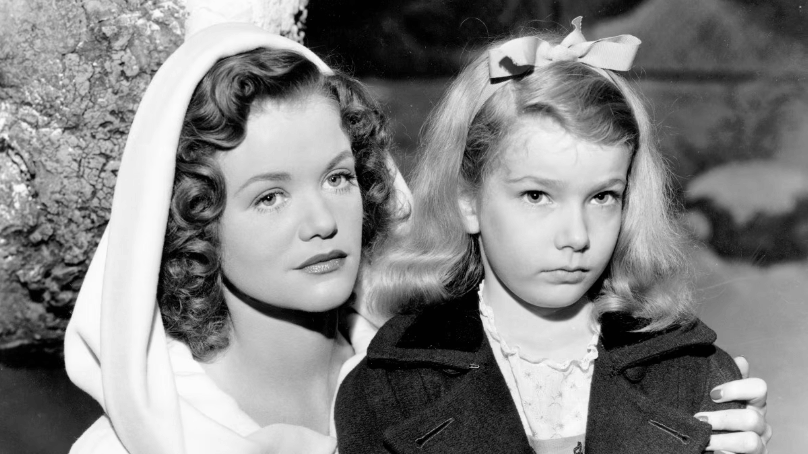 The Curse of the Cat People movie still 1