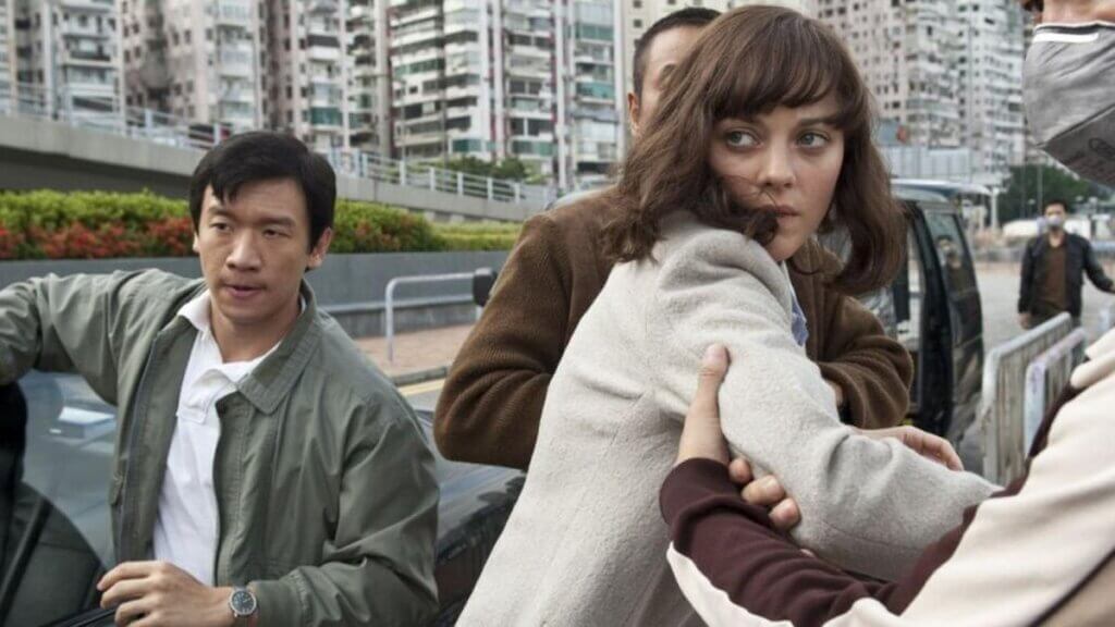 Contagion movie still 4