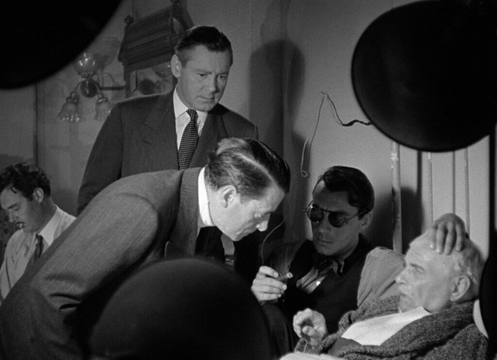 Foreign Correspondent movie still 6