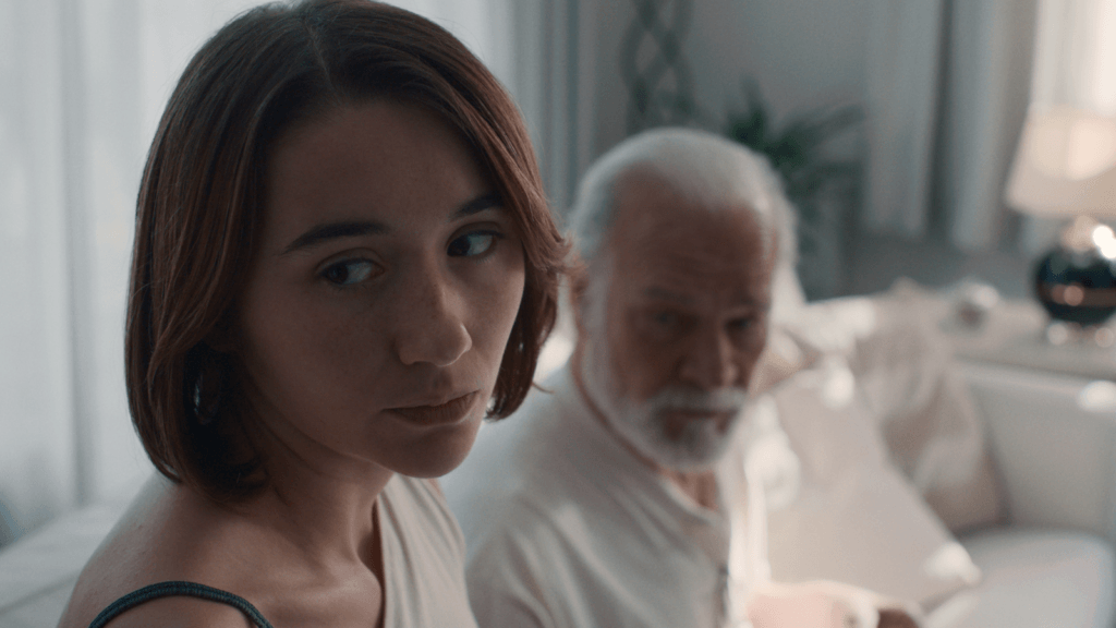 Forastera movie still 2