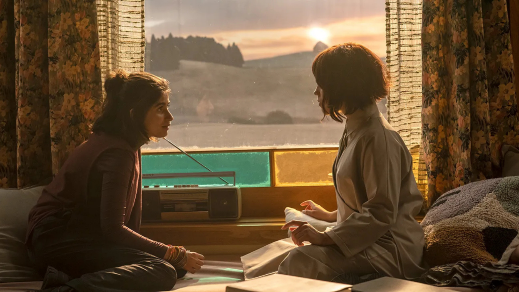 Klara and the Sun movie still 4